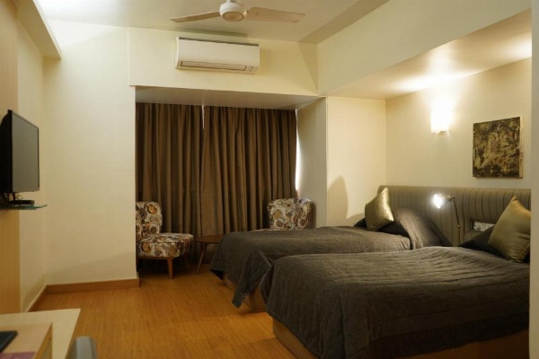 Hotel Diplomat, Colaba image 20